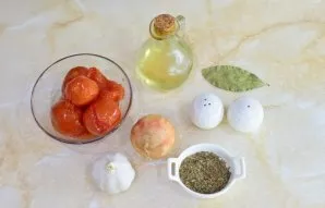 Padažui paruoškite reikiamus ingredientus.