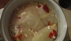 Virkite po uždarytu dangčiu ant silpnos ugnies apie 1val.