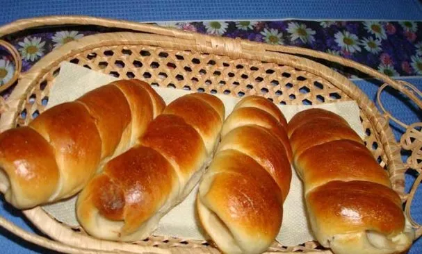 Dešrelės tešloje be mielių