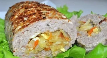 Mėsos pyragas su kopūstais ir kiaušiniu