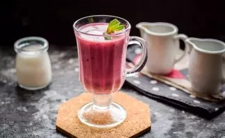Smoothies su kefyru svorio metimui