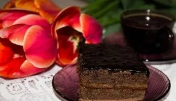 Tortas Naktis